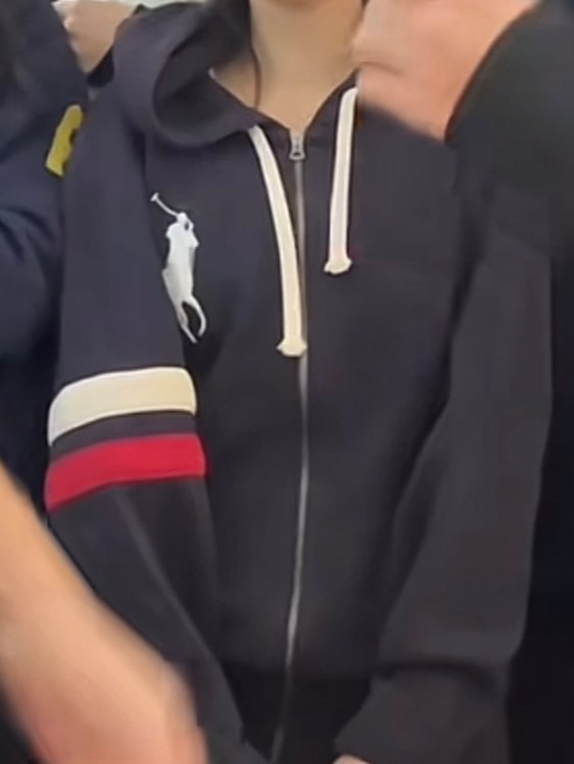 폴로 랄프로렌 빅포니 후드집업 구해요 상품이미지1