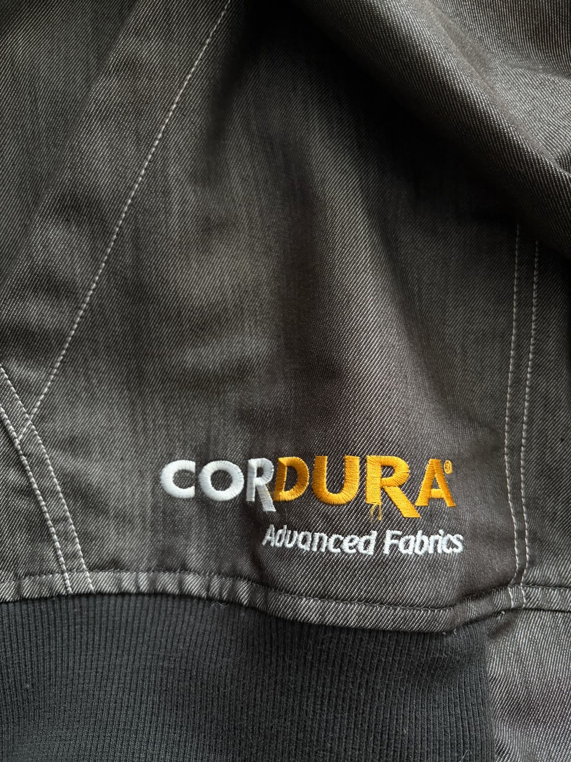 오클리 재팬 ) 코듀라 후드집업 XL 상품이미지2