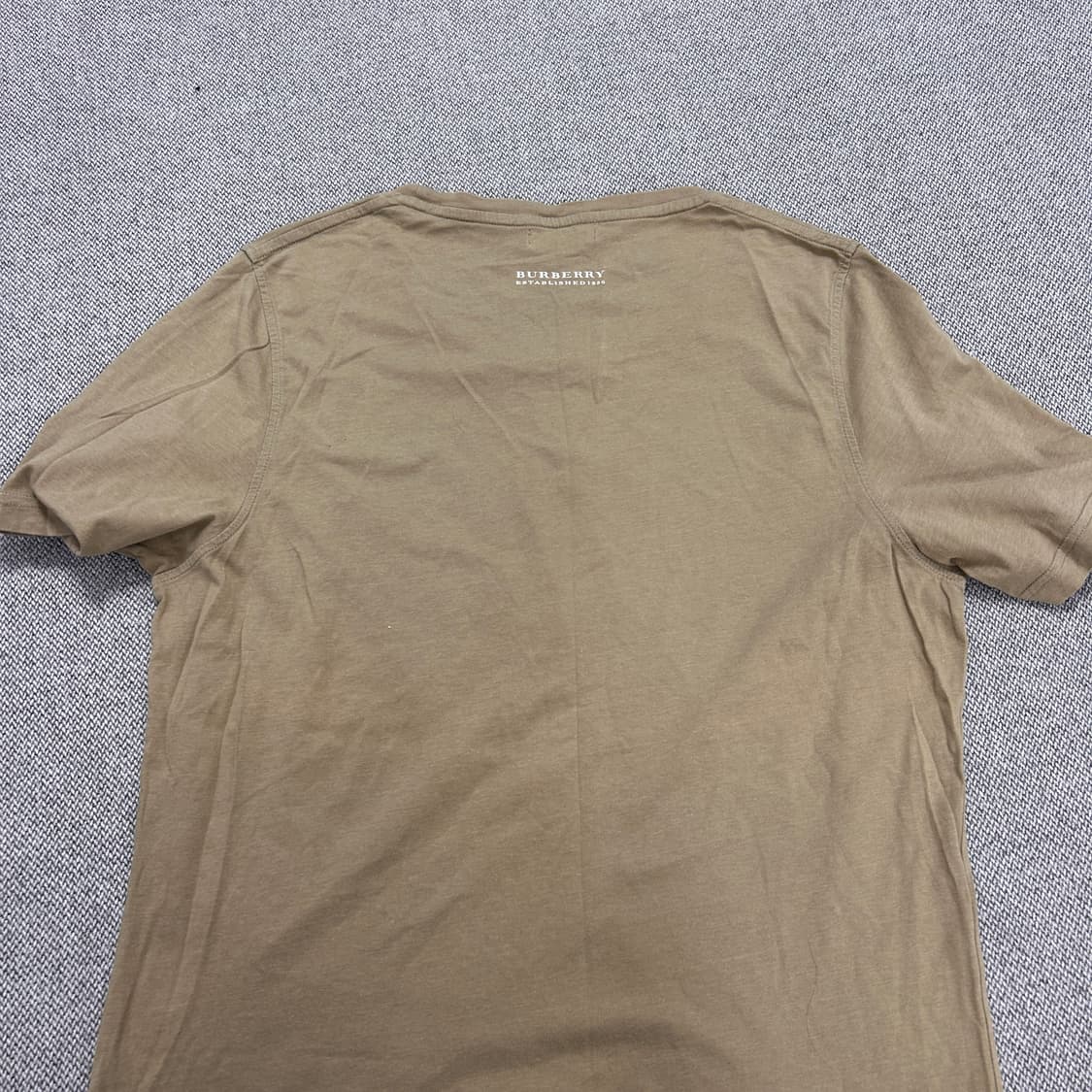 버버리 기마로고 슬림핏 반팔(L) 상품이미지7