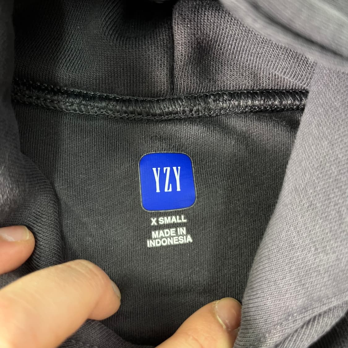 100 이지갭 엔지니어드 바이 발렌시아가 후드티 상품이미지3