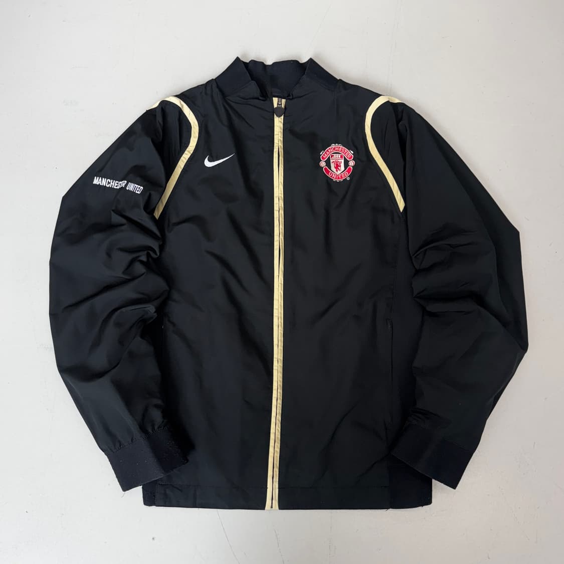 나이키 00s 맨유 맨체스터유나이티드 블록코어 바람막이 자켓 상품이미지2