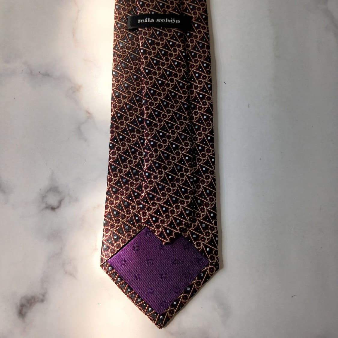 밀라숀 실크 브라운 기하 패턴 넥타이 8.5cm S~A+등급 e810
 상품이미지8