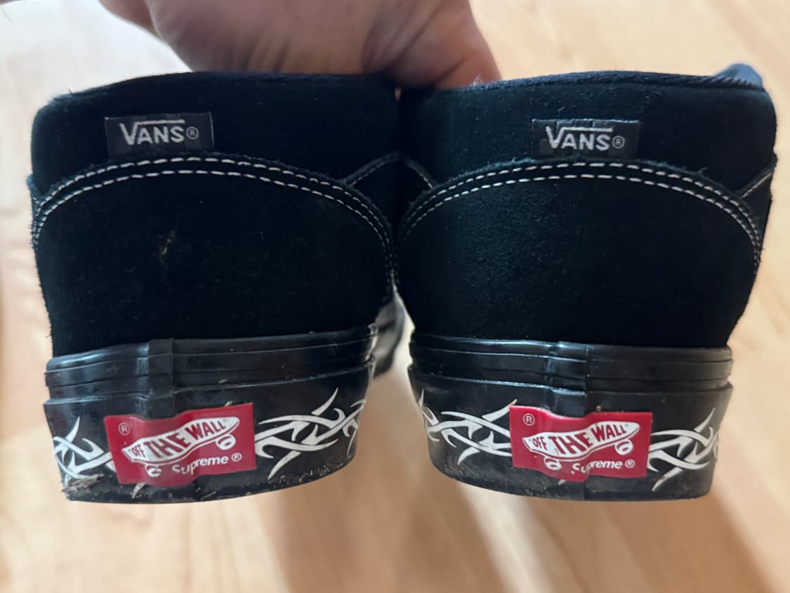 반스 x 슈프림 스케이트 하프 캡 트라이벌 블랙 260 상품이미지3