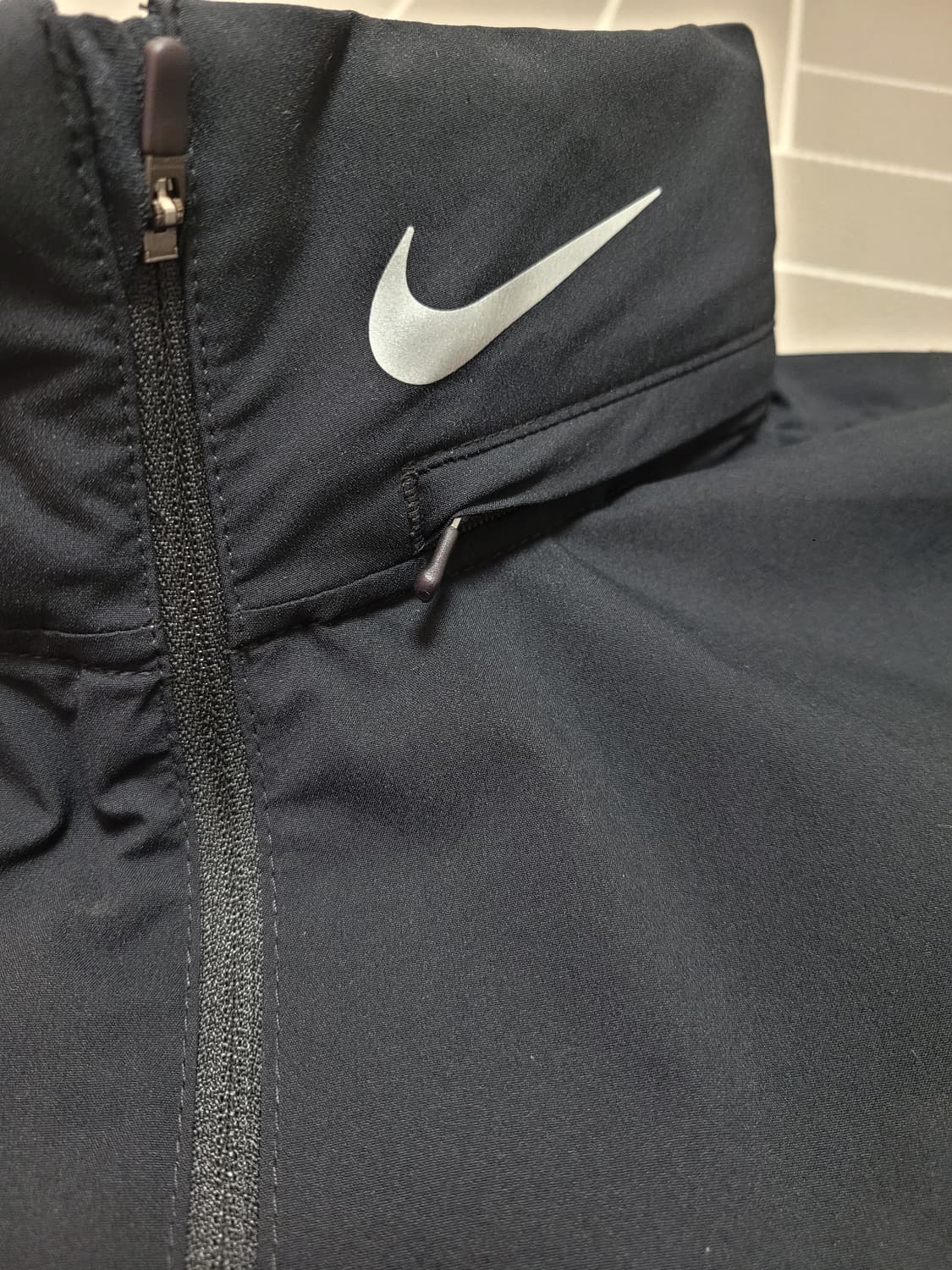 나이키 여성 러닝 쉴드 후디 재킷 L 상품이미지5