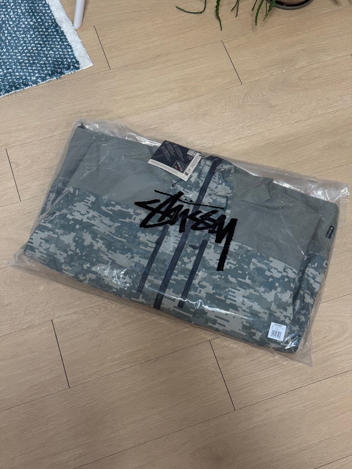 [XL] 스투시 고어텍스 가이드 쉘 자켓 디지 카모 카키 상품이미지3