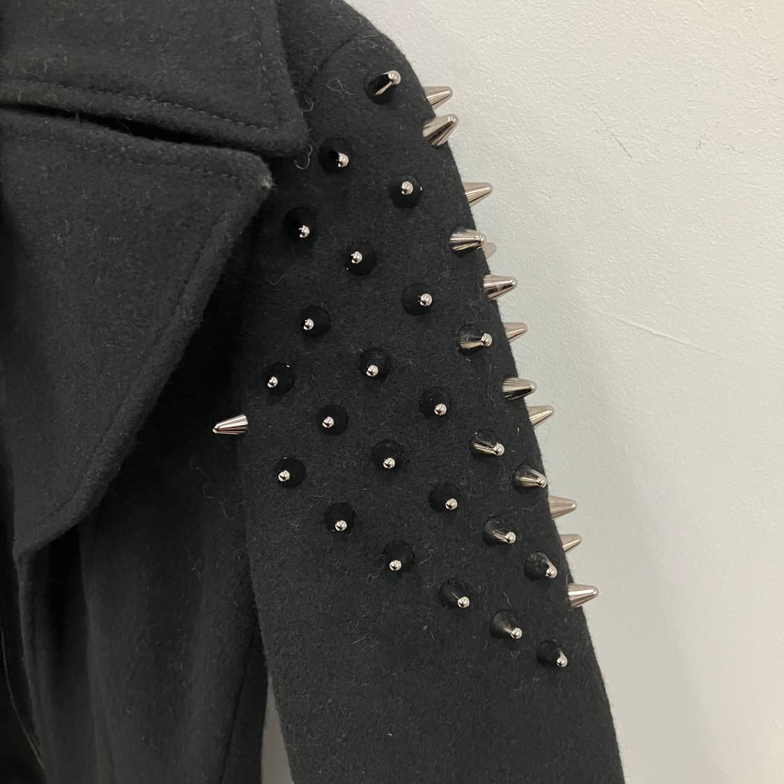 필립 플레인 꾸뛰르 스터드 가죽 트리밍 코트 XS 상품이미지7