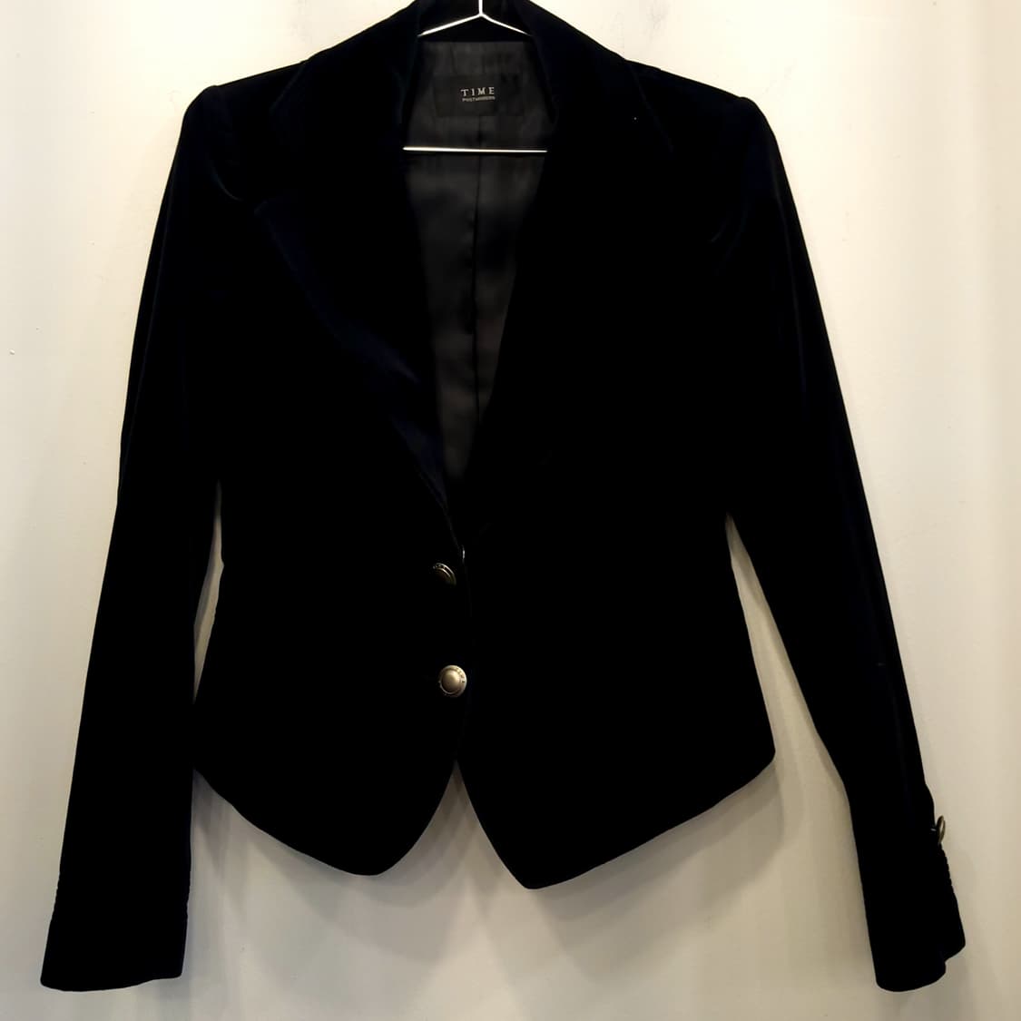 타임 블랙 벨벳 크롭 자켓 상품이미지2
