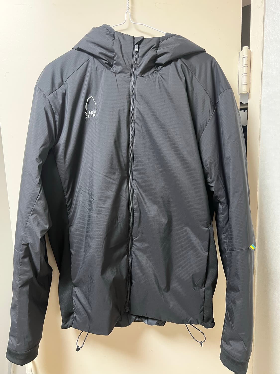 시에라디자인 마리 경량 인슐레이션 자켓 블랙 L(100) 상품이미지1