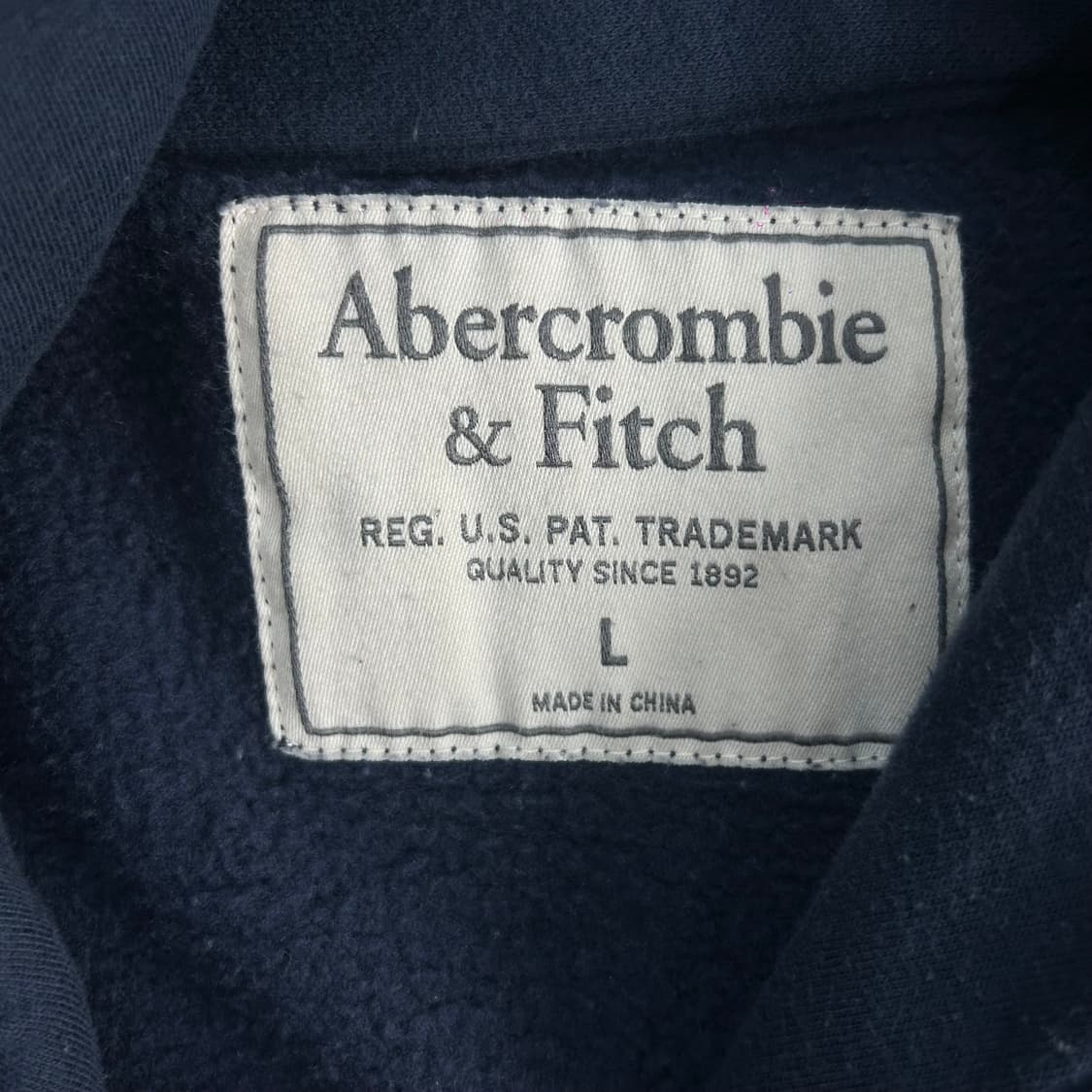 Abercrombie 아베크롬비 스펠아웃로고 네이비 후드티 상품이미지6