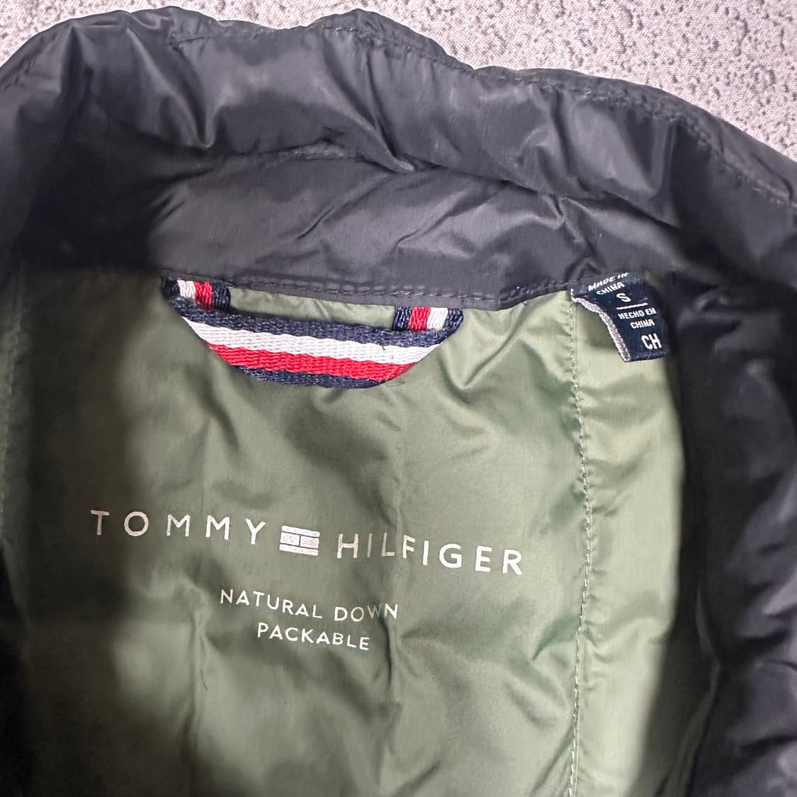 ✨ (바배) 타미 힐피거 덕다운 블랙 경량 패딩 상품이미지3