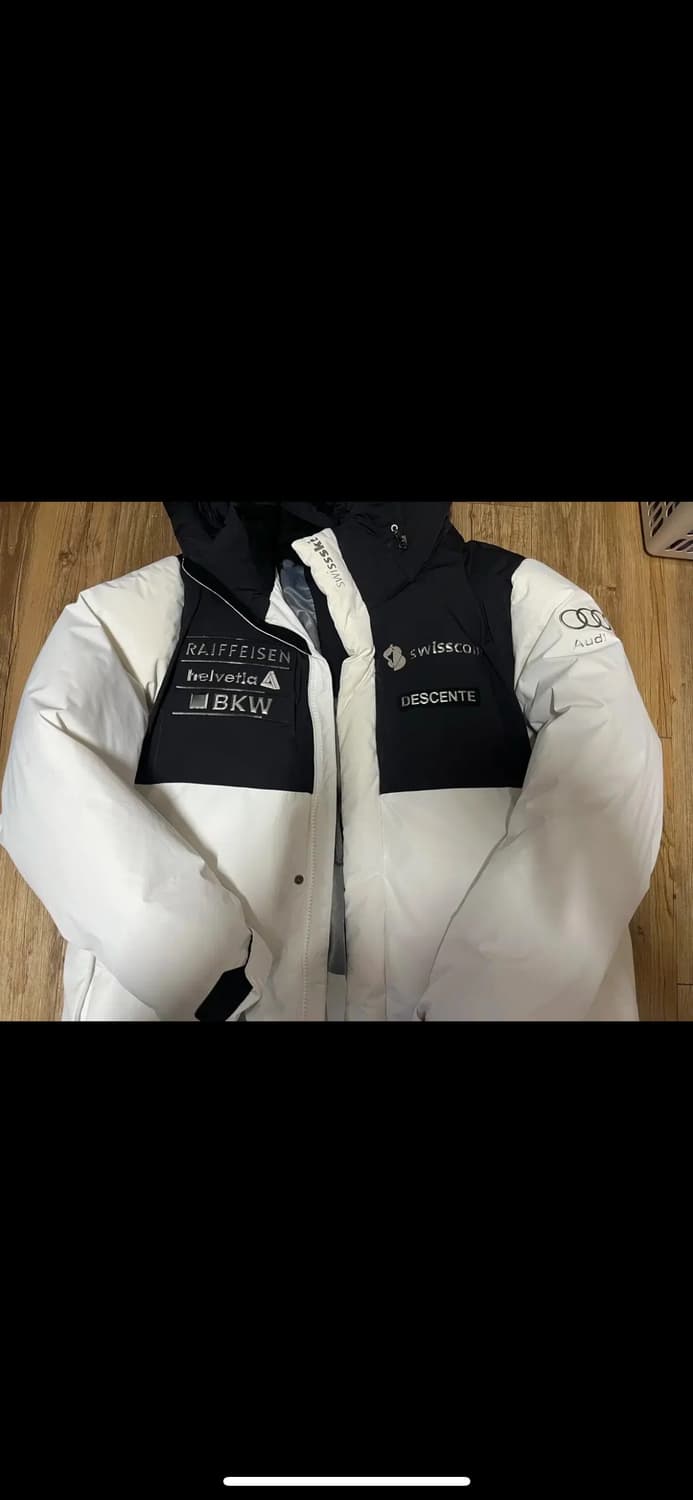 데상트 롱패딩 상품이미지2