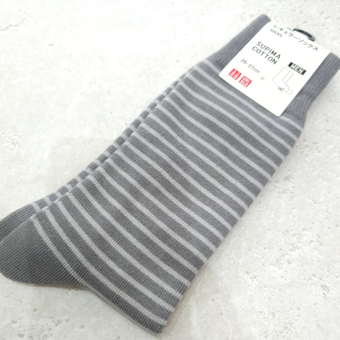 JPN 유니클로 그레이 스트라이프 양말 상품이미지1