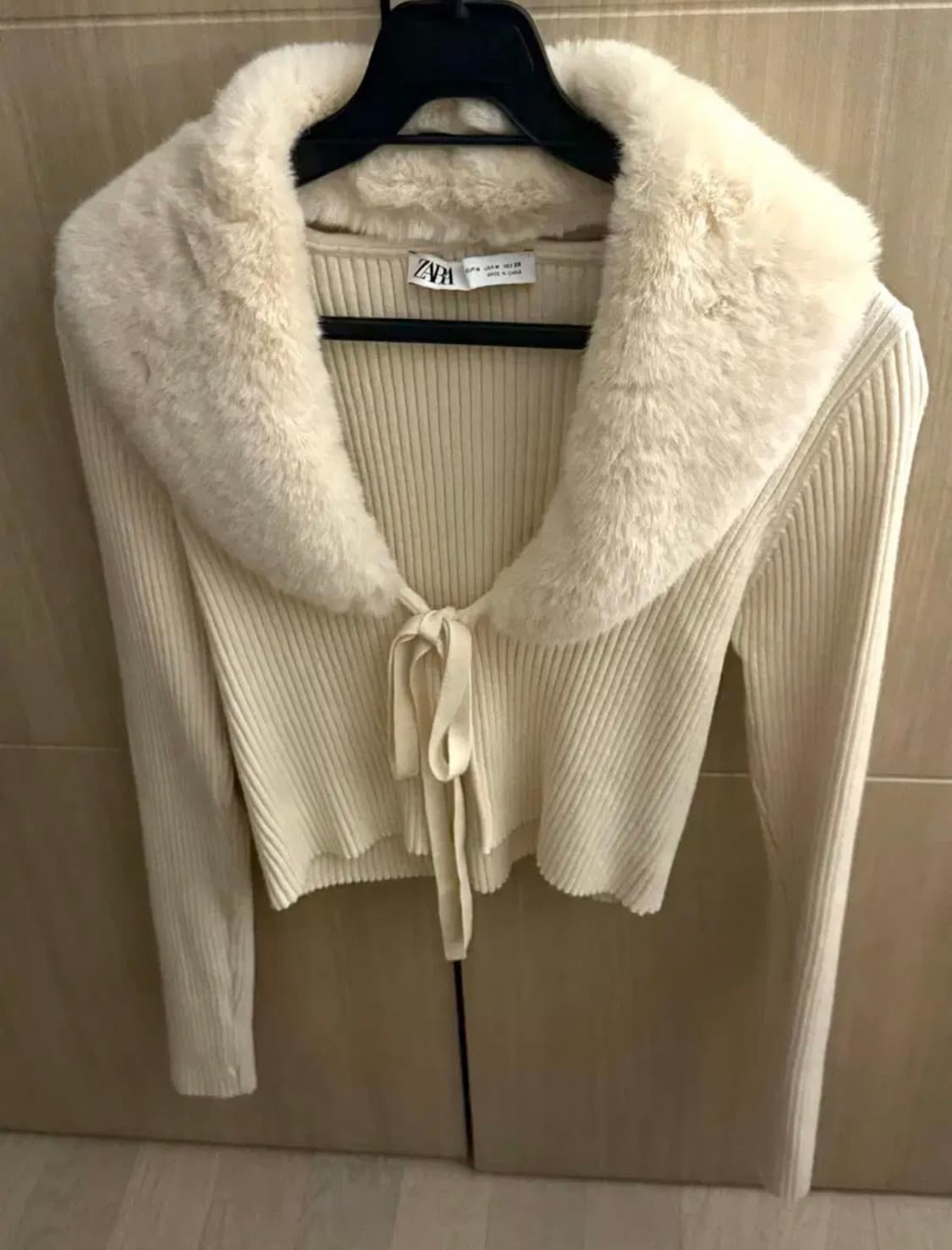자라 에코 퍼 가디건 아이보리 M 상품이미지4