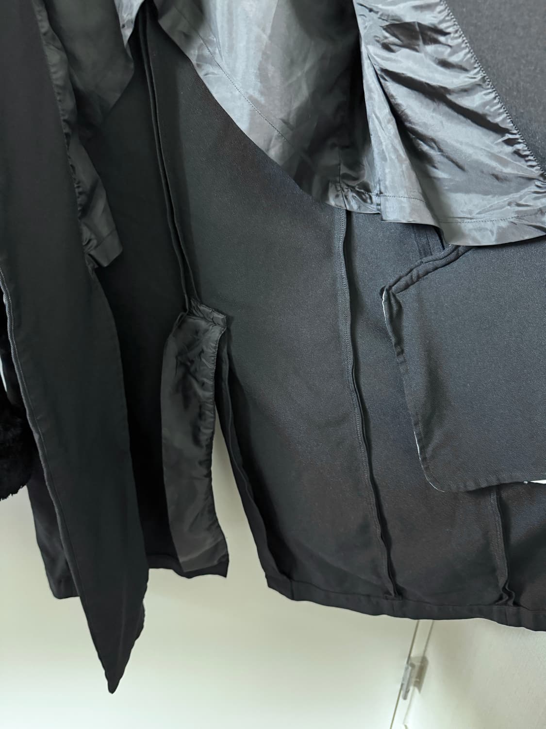 Comme des Garcons black fur coat 상품이미지7