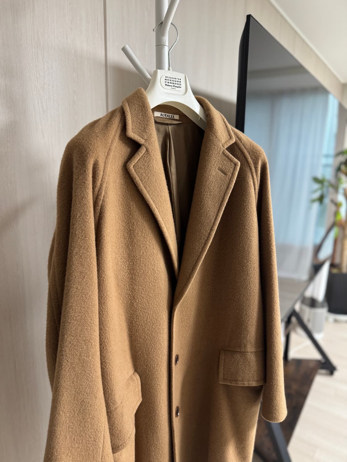 오라리 베이비카멜 체스터필드 코트 상품이미지2