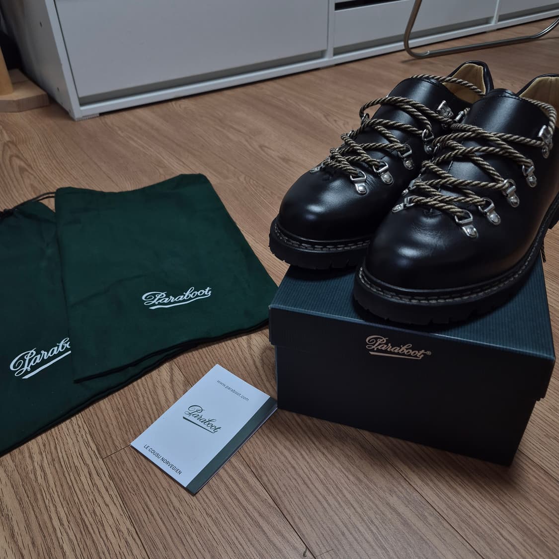 파라부트 클루사즈 블랙 8사이즈 상품이미지1