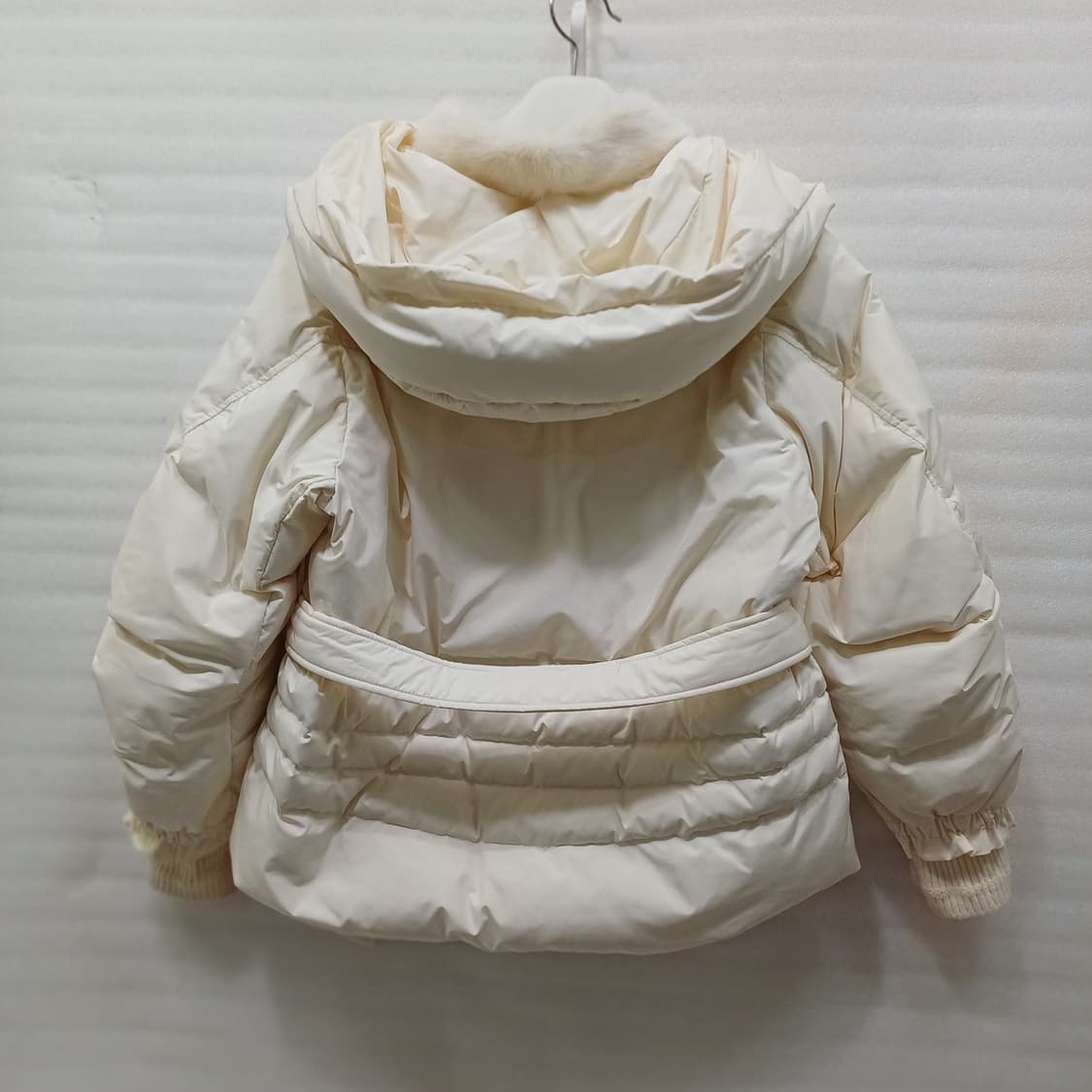 한섬 오즈세컨 밍크카라 구스 다운 숏 패딩 여성 XS S 훌륭 사랑봉봉 상품이미지2