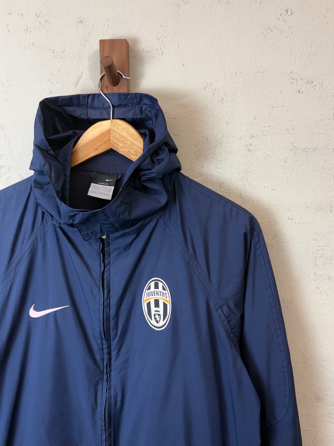나이키 유벤투스 빈티지 네이비 바람막이 상품이미지3