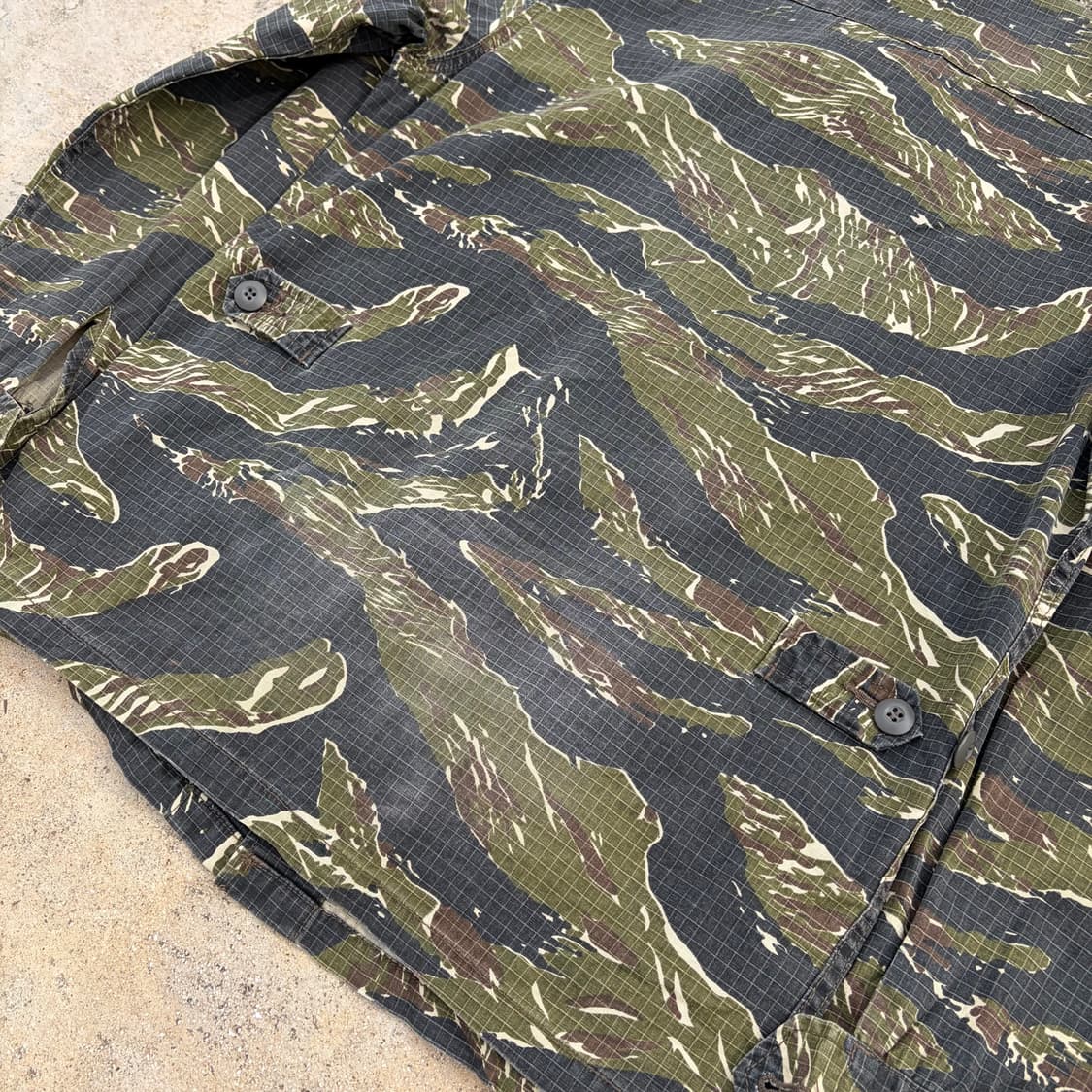 알파 인더스트리 빈티지 타이거 카모 BDU 자켓 M 상품이미지8