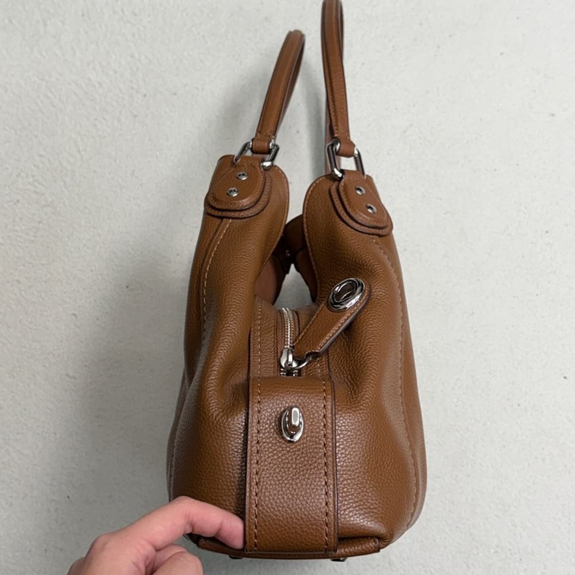 COACH 이디 숄더백 상품이미지5