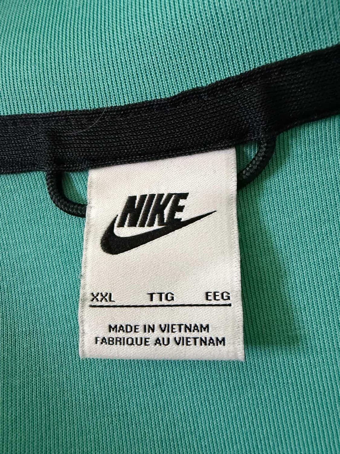 센트럴 씨 착용 나이키 테크팩 워시드틸 XXL 상품이미지4