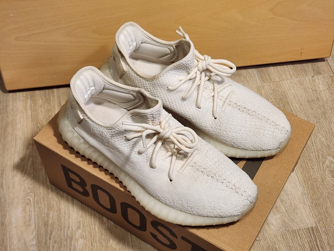 이지부스트 350 트리플화이트 275 상품이미지1