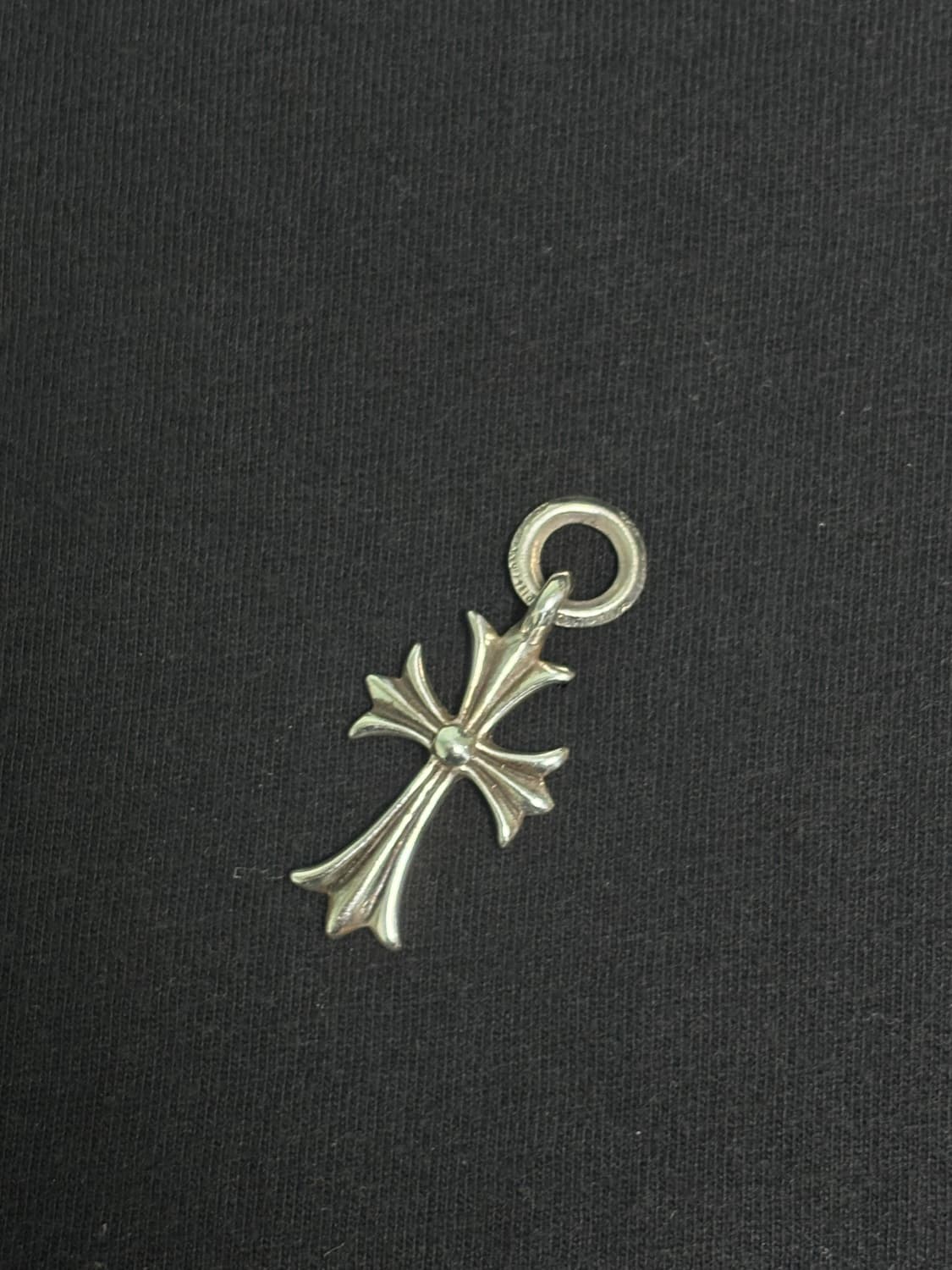 [한스룸 정품] 크롬하츠 타이니 크로스 목걸이 상품이미지2