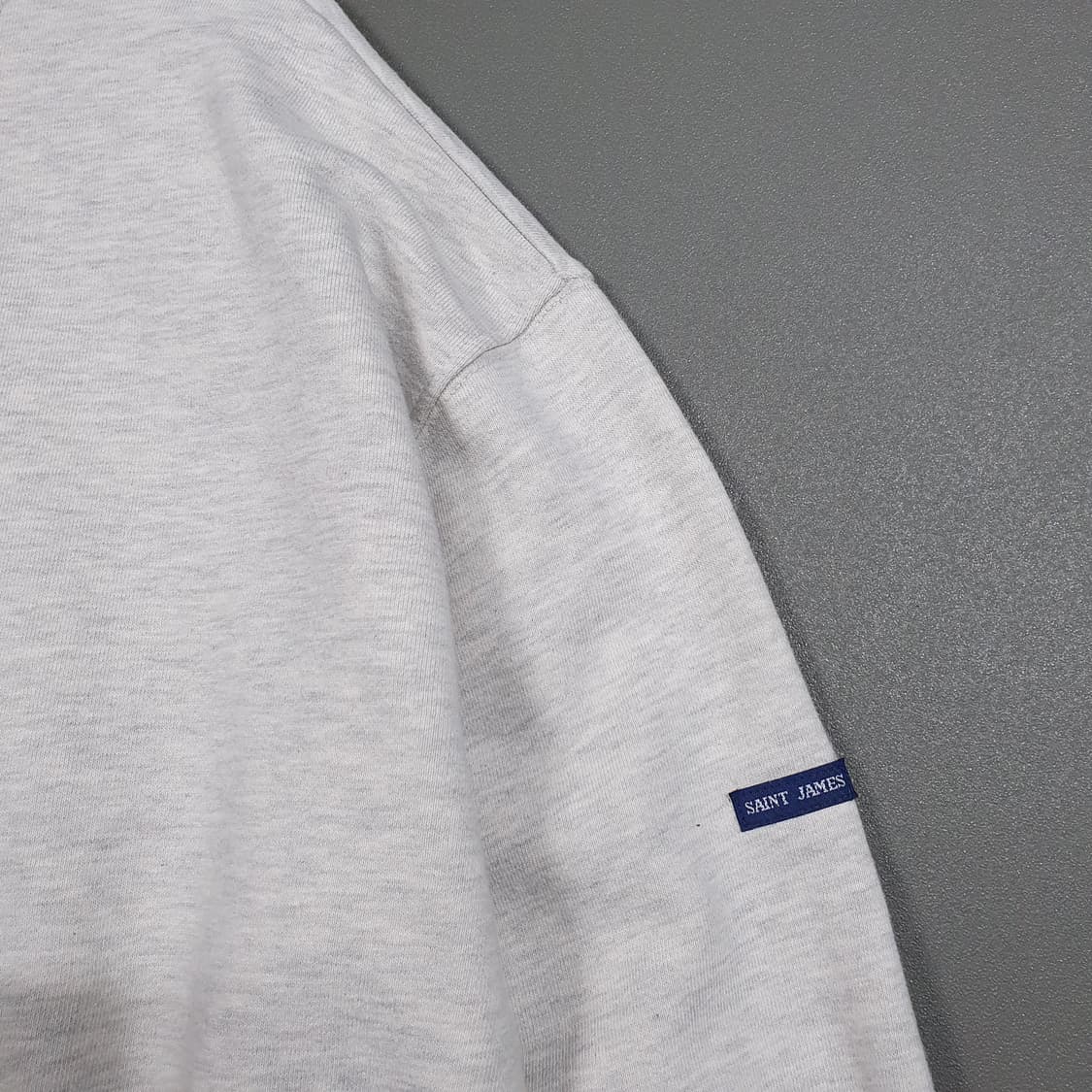 실측 XL) 세인트제임스 신형 22FW 봉봉 엘보우 패치 맨투맨 오트밀 상품이미지3