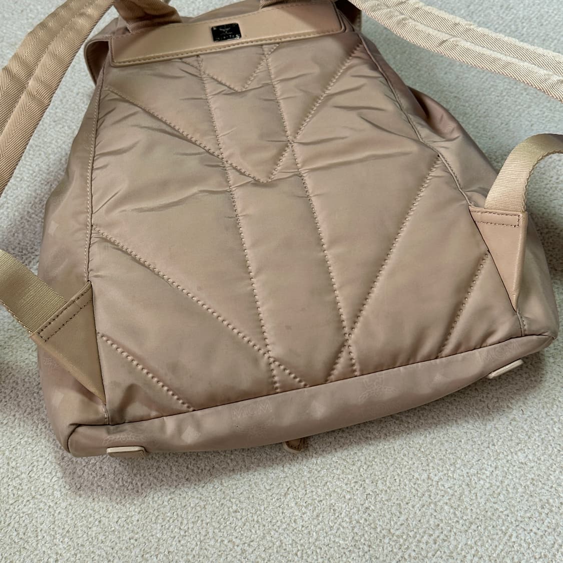 MCM 디어터 모노그램 나일론 포켓 백팩 상품이미지10