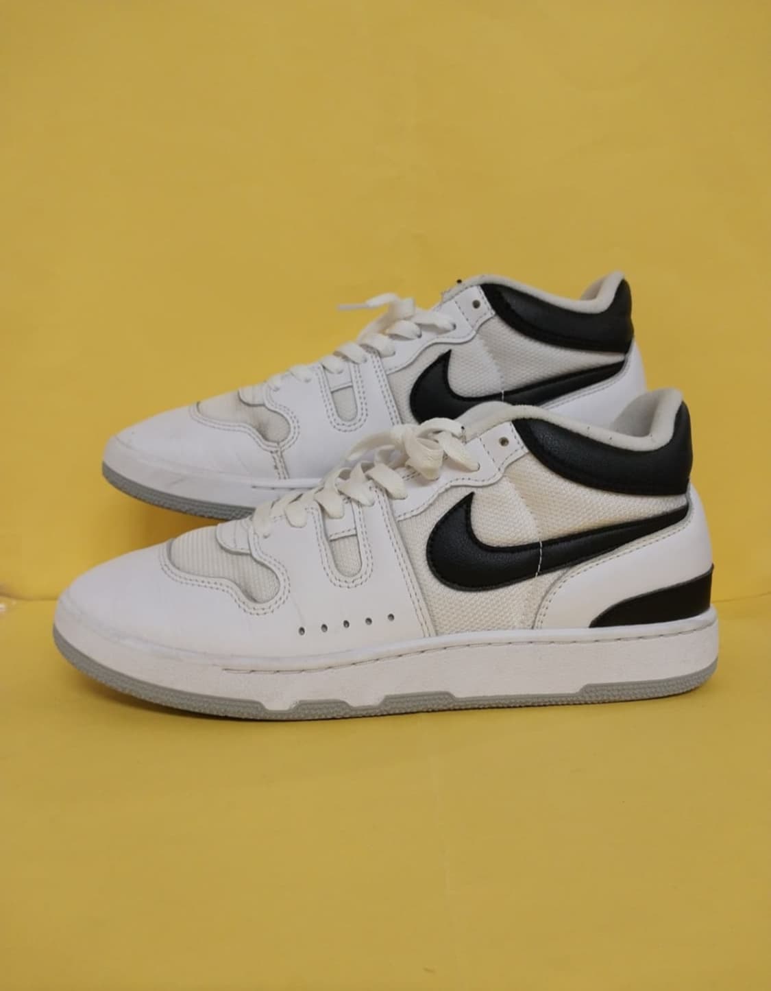 남성 나이키 맥 어택 QS SP 블랙앤화이트 운동화 (285) 상품이미지1