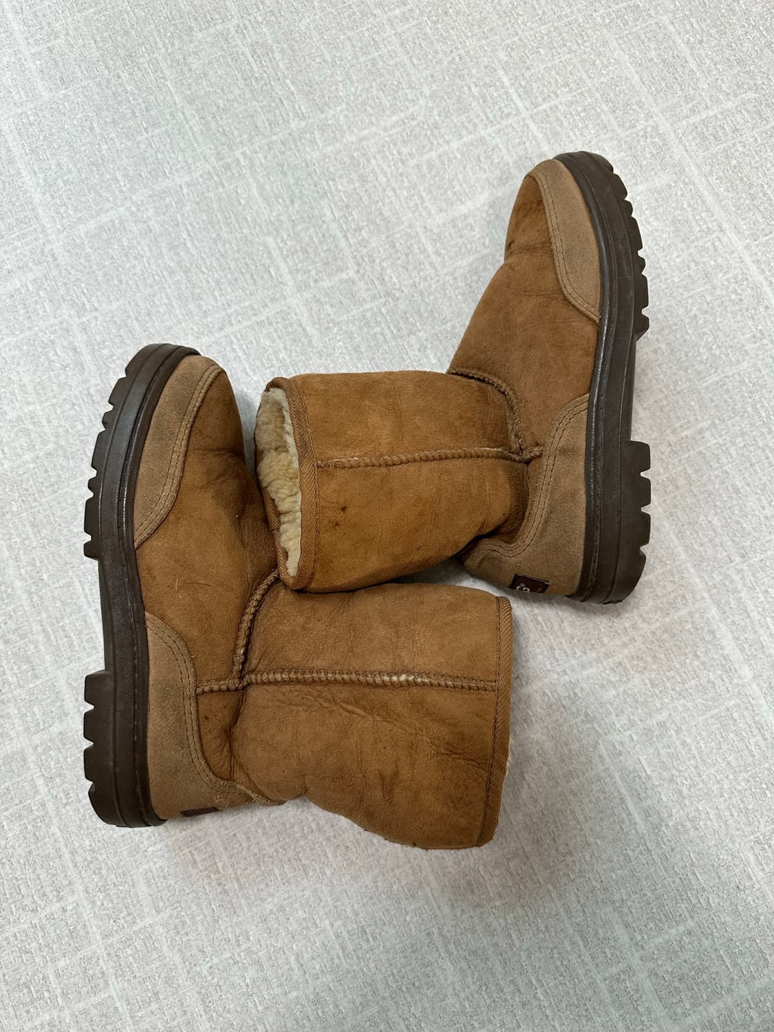 UGG 쉽스킨 부츠 상품이미지5