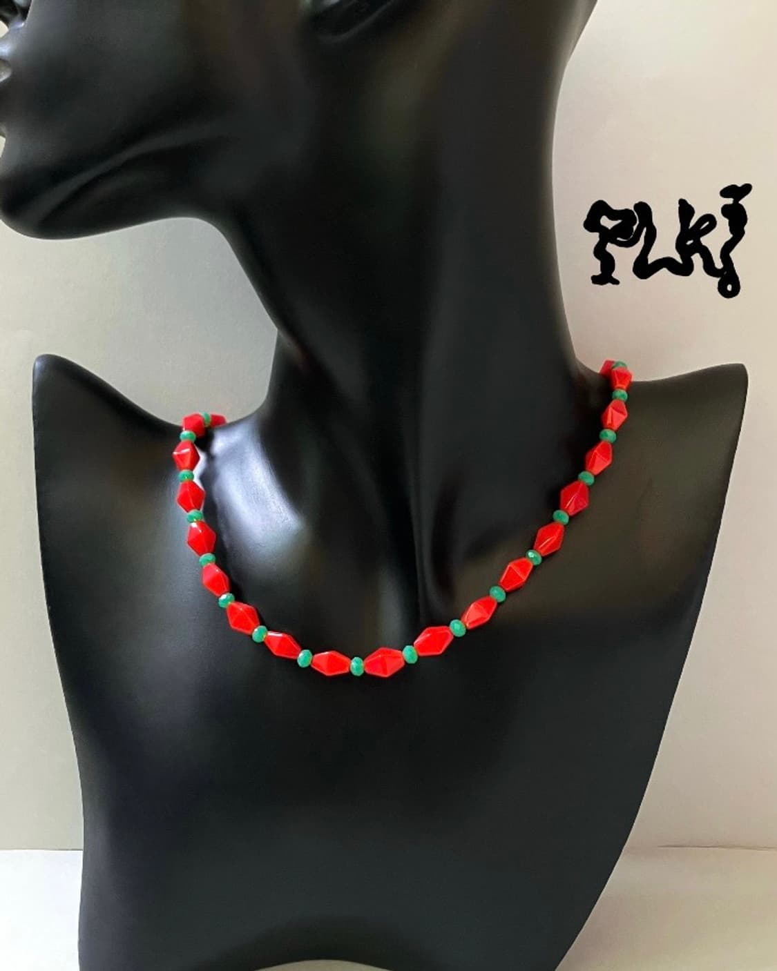 핸드메이드 비즈 목걸이 | 아카이로 마름모&크리스탈비즈 목걸이 |  상품이미지1