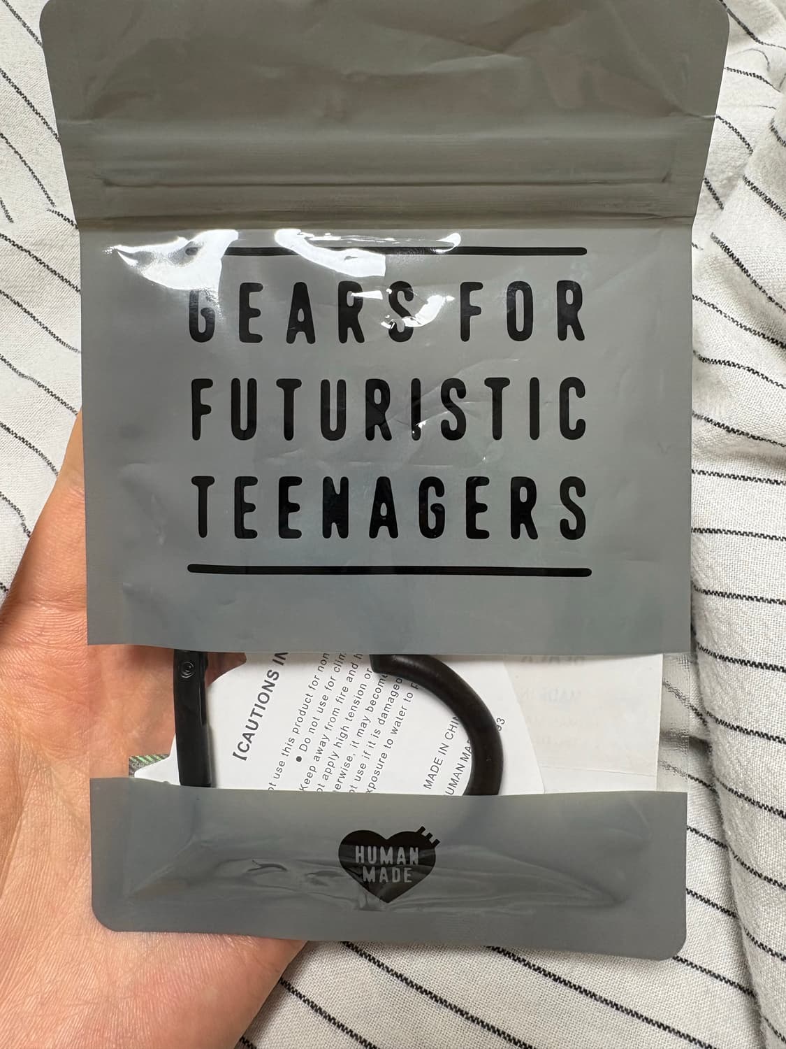 휴먼 메이드 하트 카라비너 블랙 상품이미지4