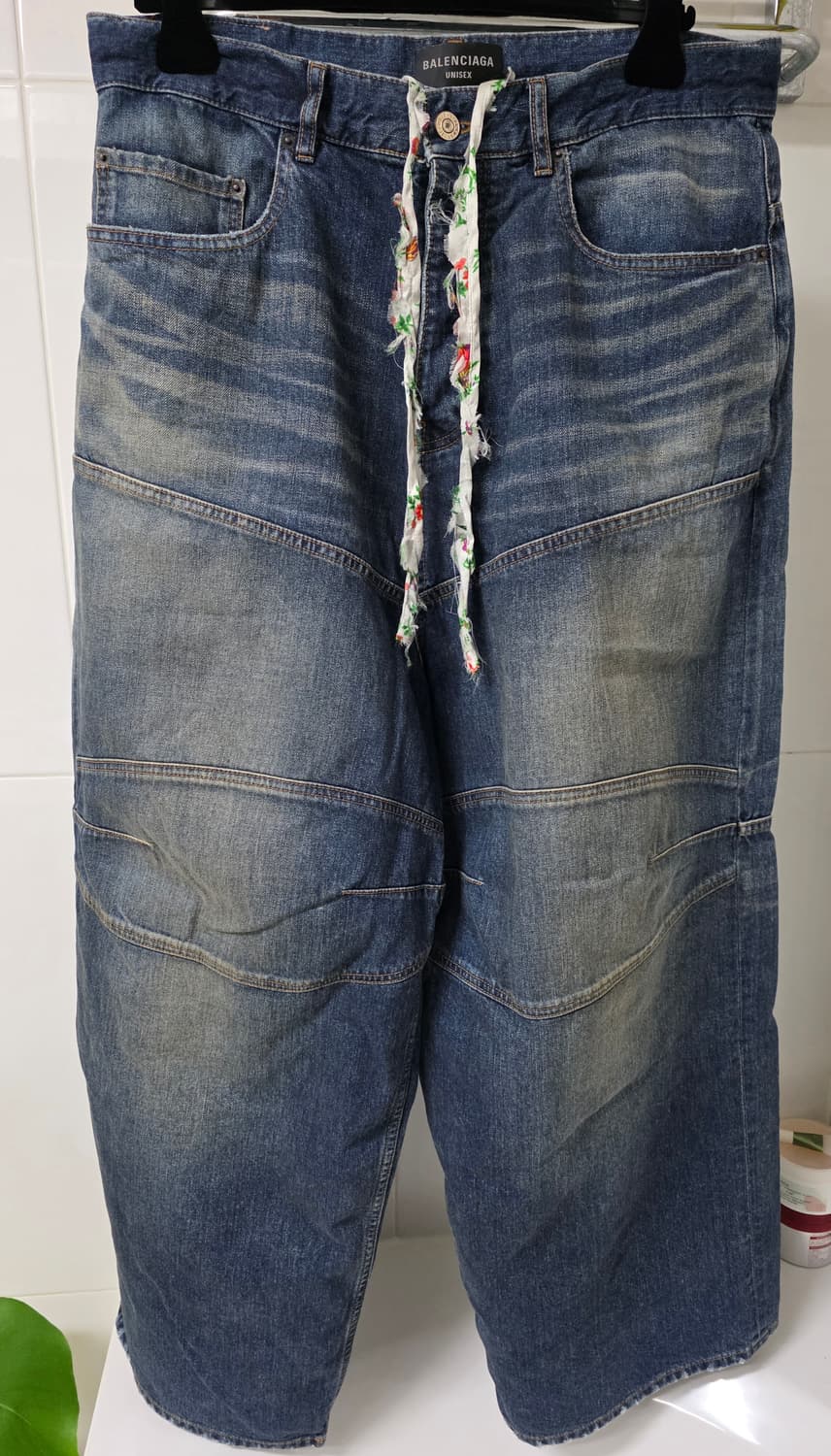 발렌시아가 더블니 데님 팬츠 XS 상품이미지1