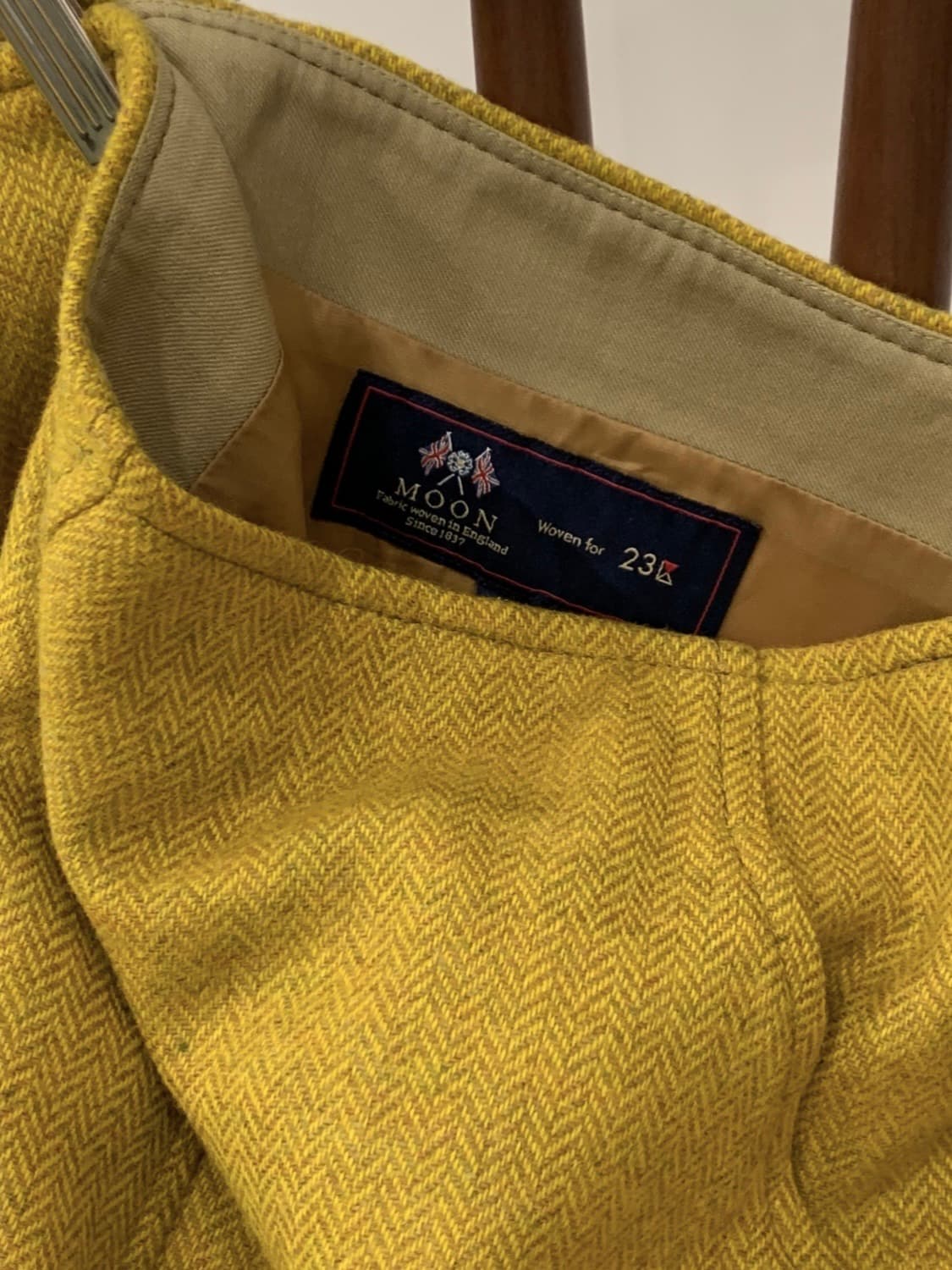 아브라함문 헤링본 트위드 H라인 머스타드 스커트 상품이미지1