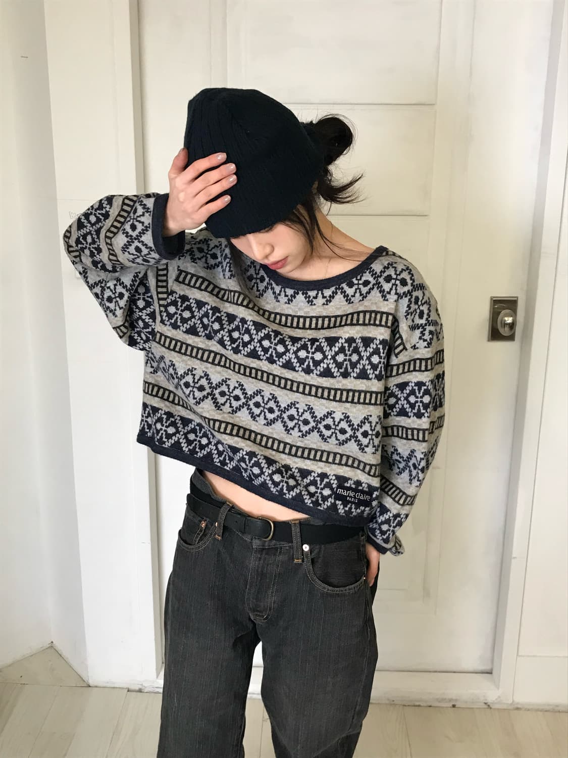 로우라이즈 블랙 데님 팬츠 상품이미지4