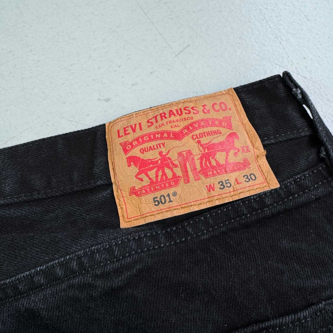 리바이스 501 블랙 워싱 데님팬츠 상품이미지6