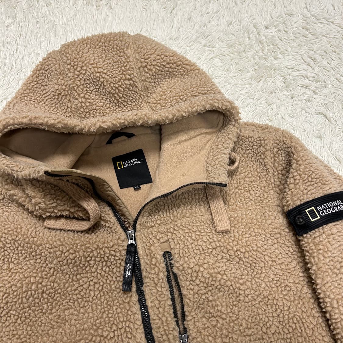 National Geographic Beige Fleece Jacket  상품이미지5