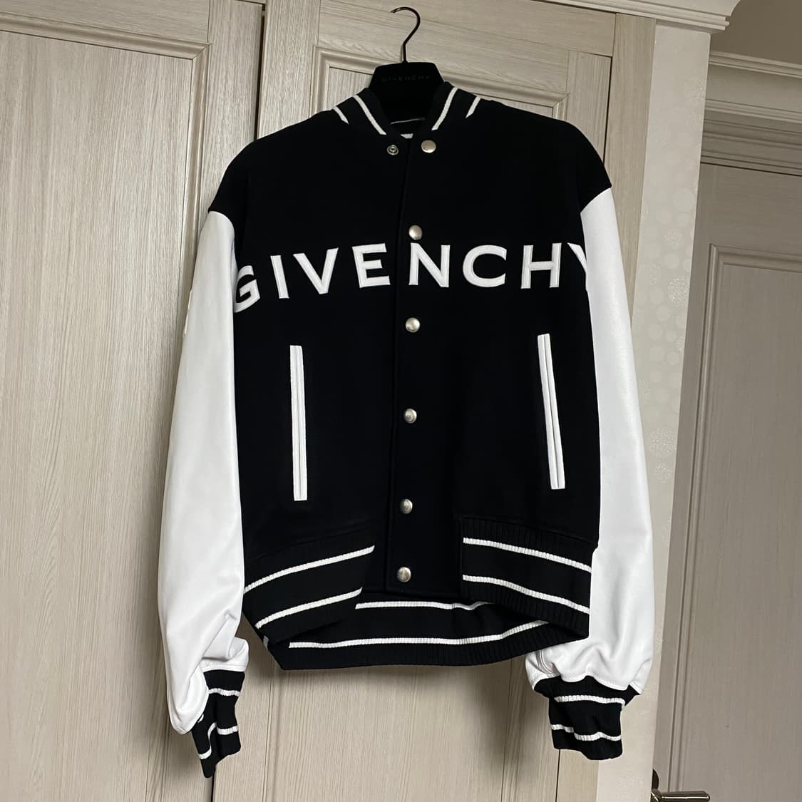 [48] 지방시 바시티 자켓 상품이미지4