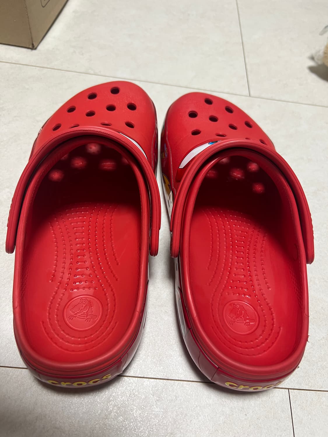 크록스 x 카 클래식 클로그 라이트닝 맥퀸 상품이미지9