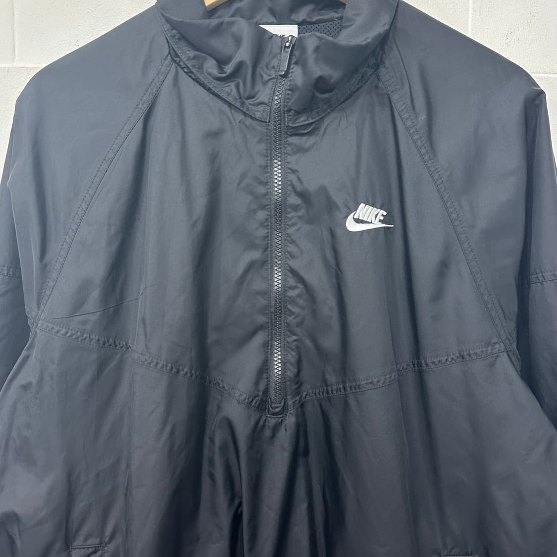 나이키 반집업 바람막이 상품이미지2