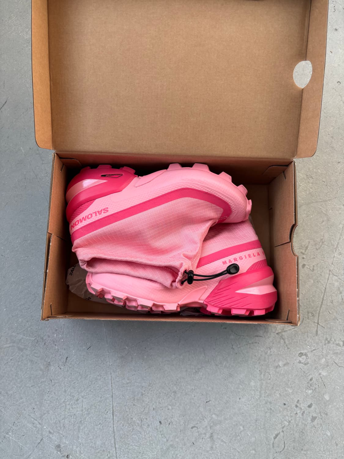 MM6 마르지엘라 살로몬 크로스 로우  상품이미지2