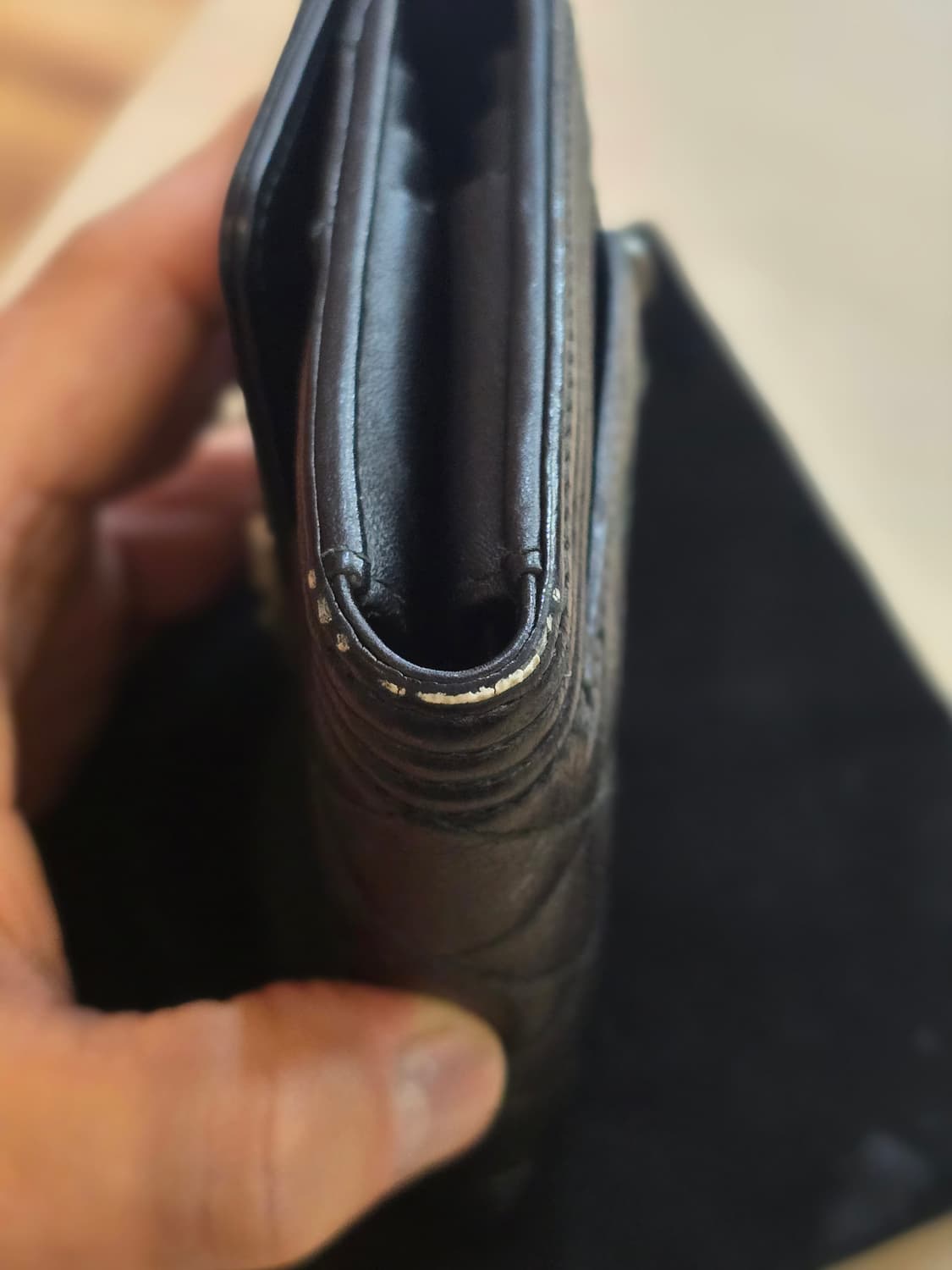 샤넬 반지갑 판매합니다. 상품이미지5