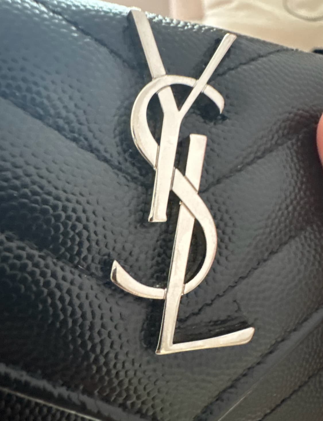 입생로랑 지갑 미사용 개봉만 했어요!! 상품이미지2