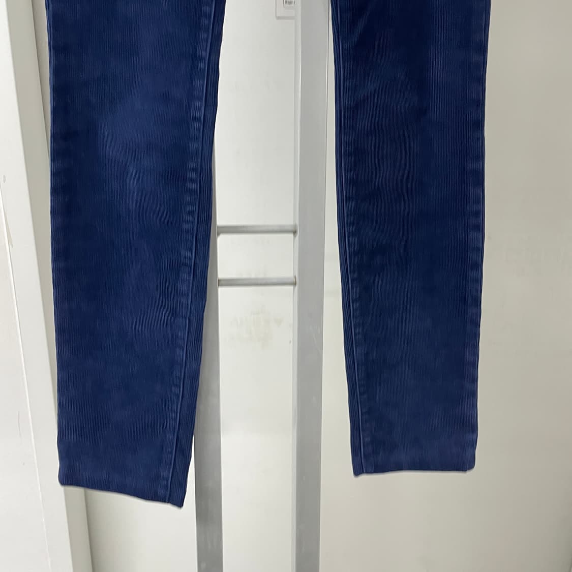커런트엘리엇 코듀로이 팬츠 블루 24(W) 상품이미지3