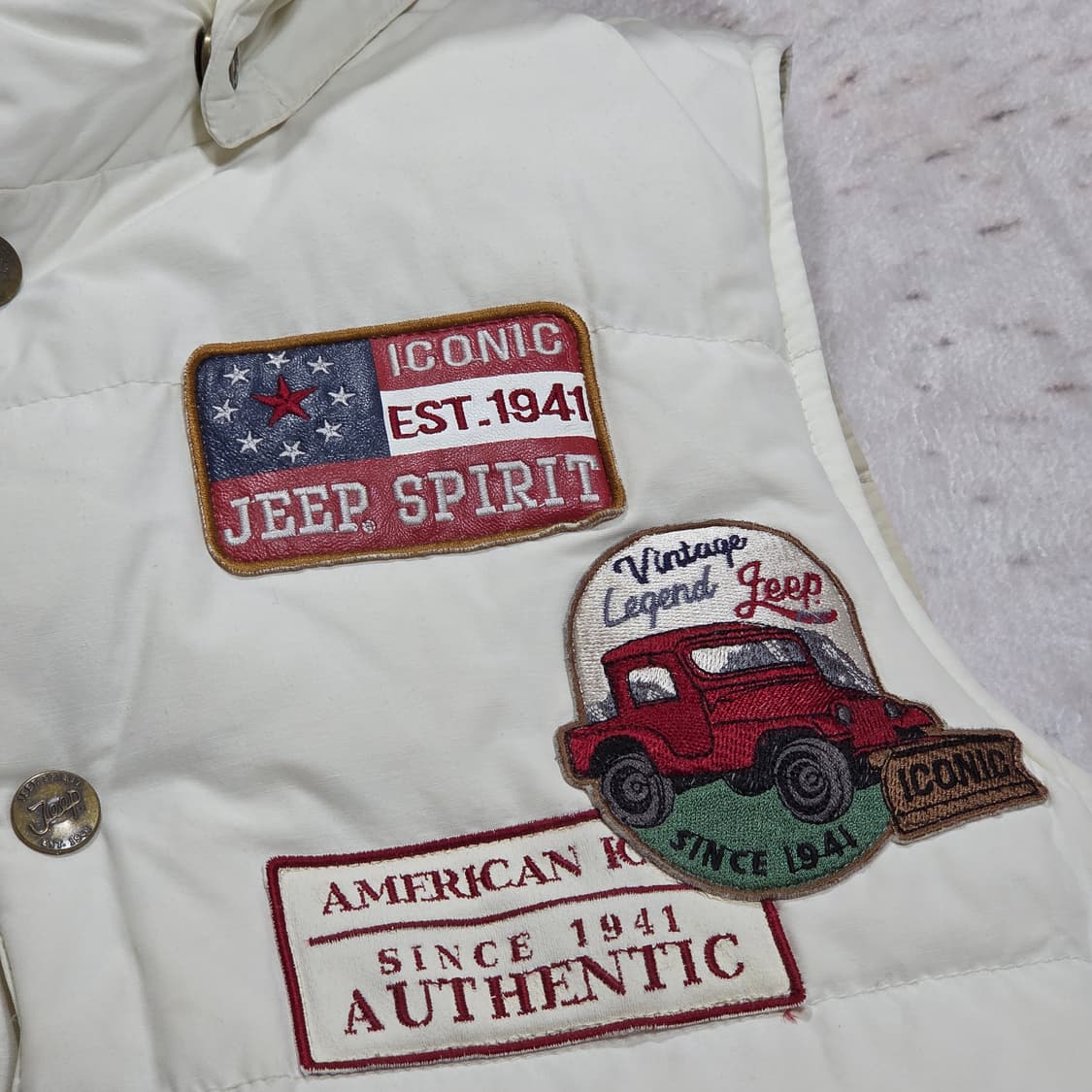 지프 덕다운 화이트 패치 패딩 베스트 상품이미지2