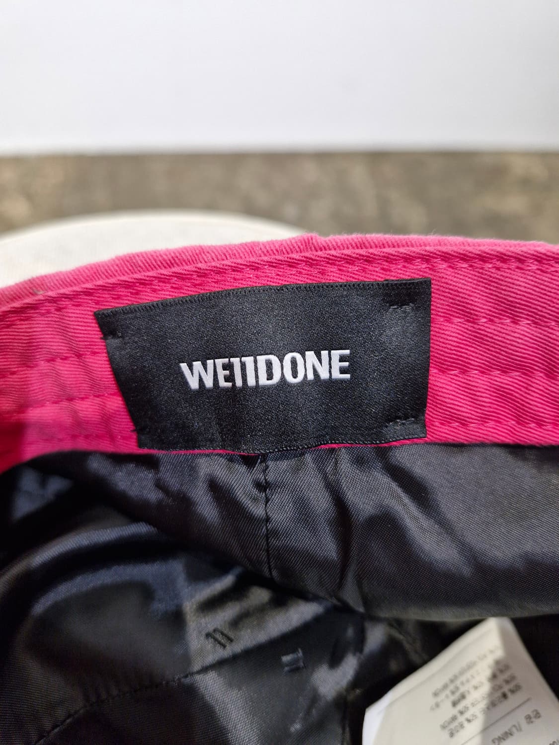 WE11DONE 웰던 자수 로고 볼캡 상품이미지4