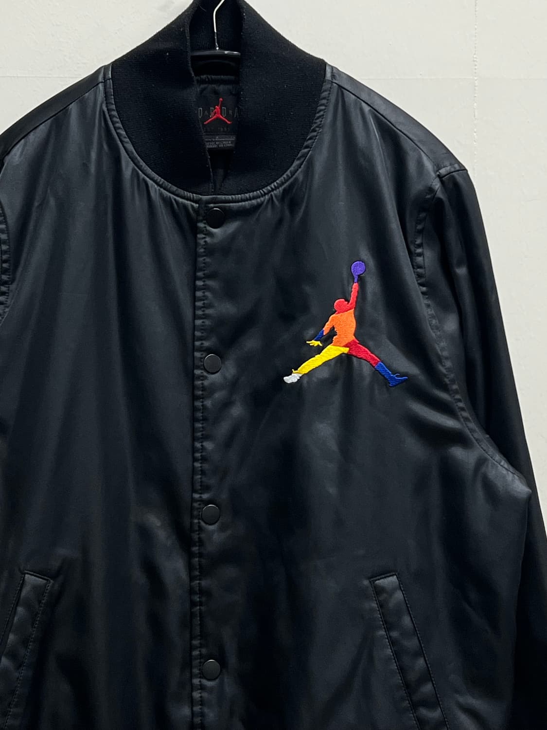 나이키 조던 DNA 점프맨 사틴 바시티 자켓 블랙 상품이미지3