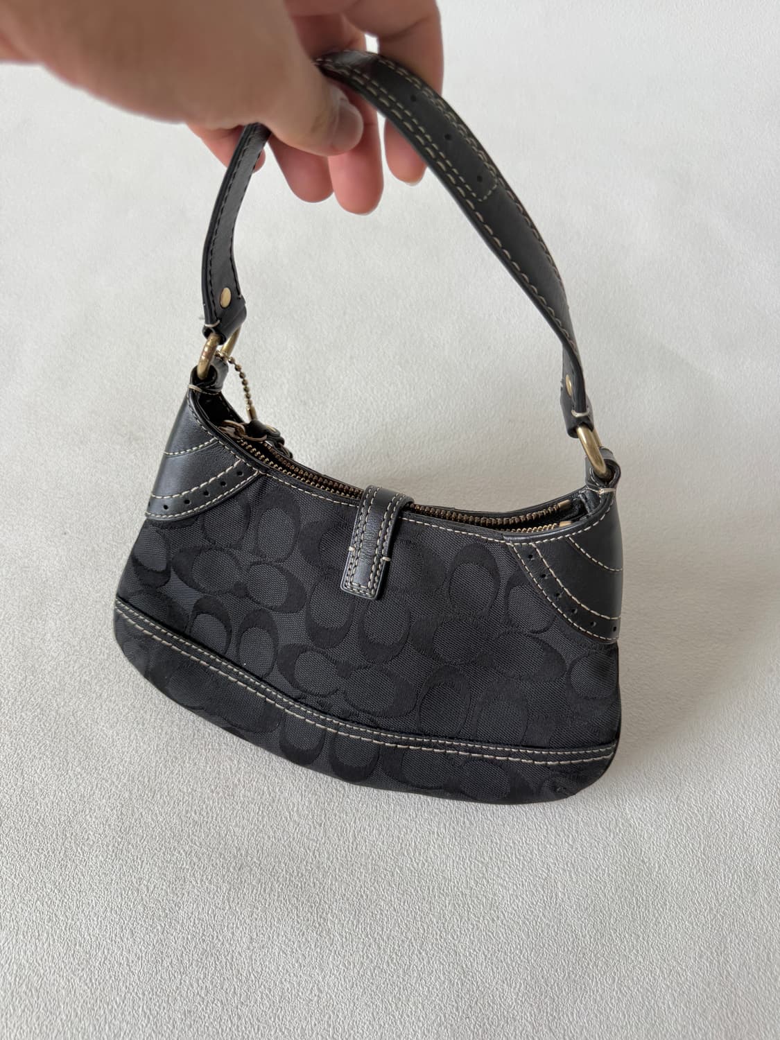 코치(COACH) 레더&모노그램 숄더백(작은 사이즈) 상품이미지6