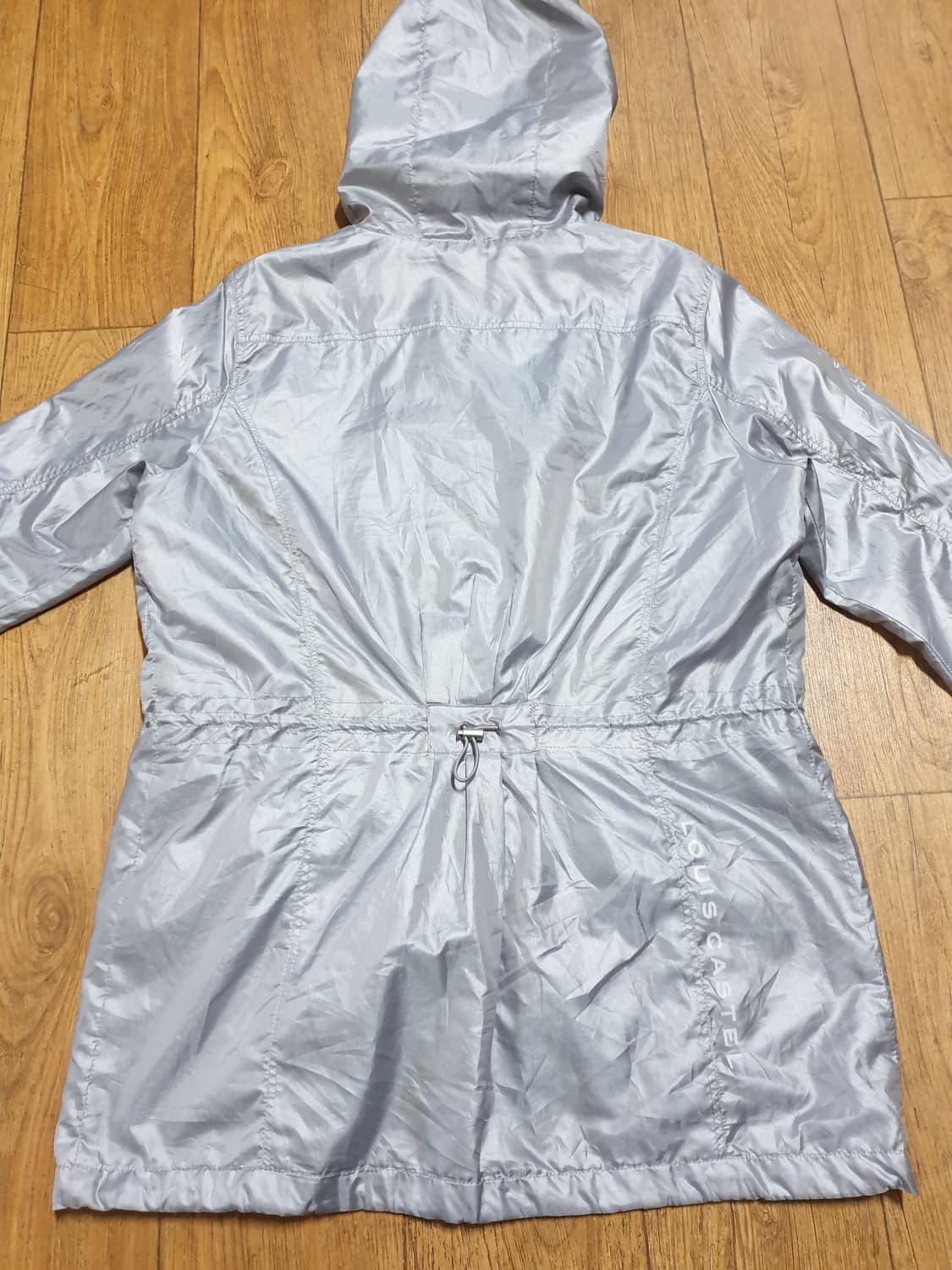 1153 루이까스텔 골프 바람막이 95 사이즈입니다 상품이미지5